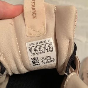 womens adidas edge lux 4 bounce in rose gold/light pink. womens size 9